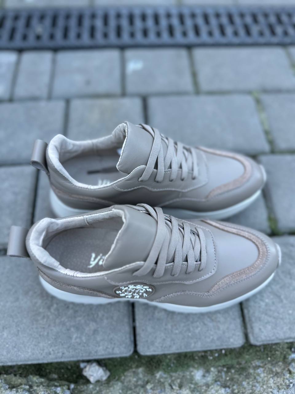 photo_2025-08-30_12-33-45