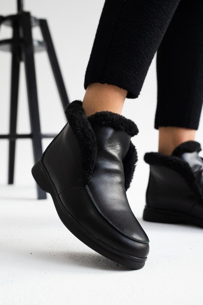 Yuves1305 Зима ч-кож-вис (1)