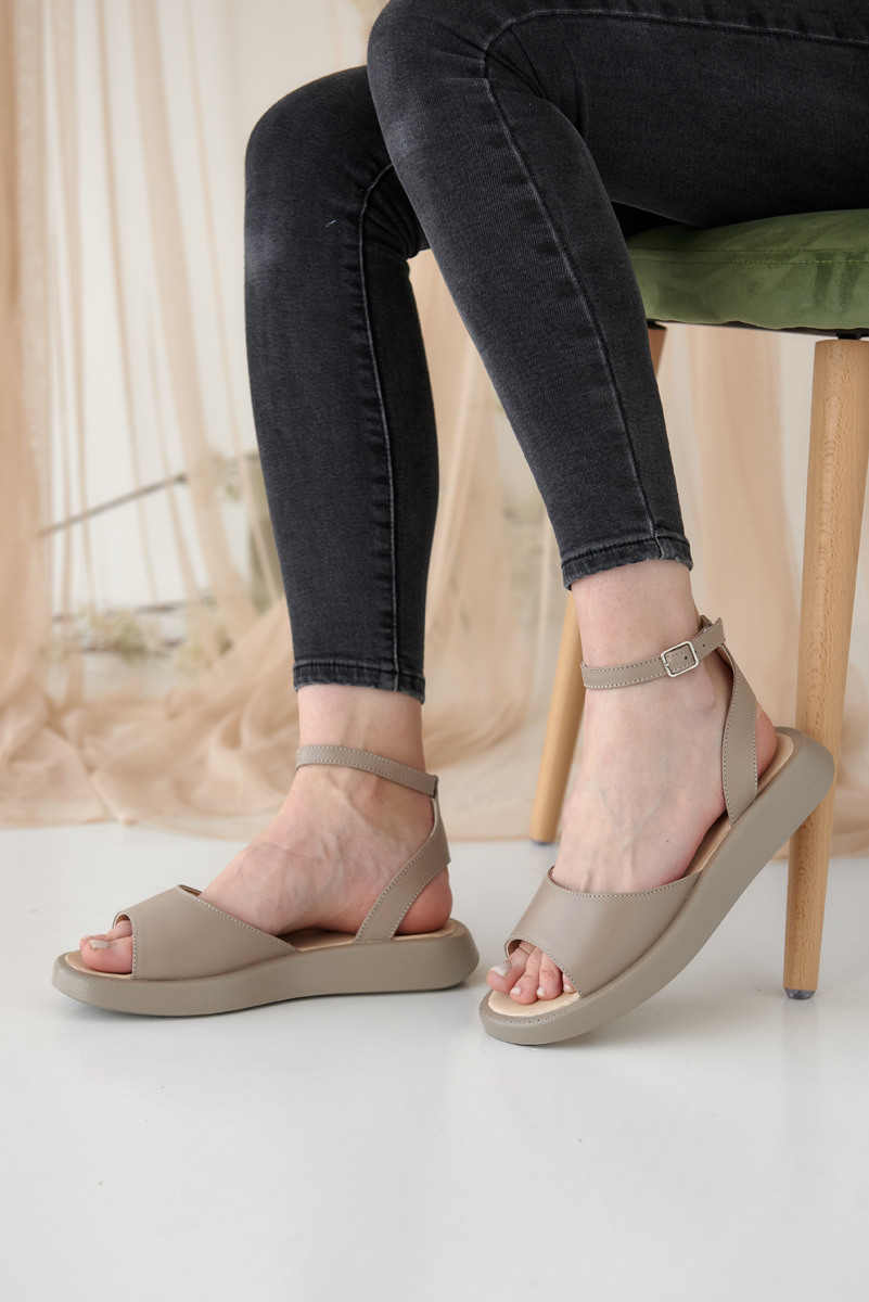 Взуття 31.05 33