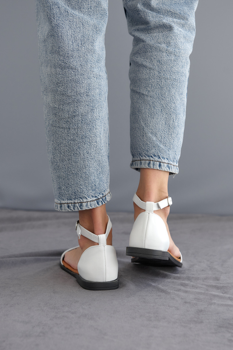 Взуття 31.05 42