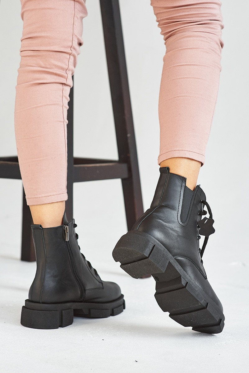 фото взуття 01.11 244