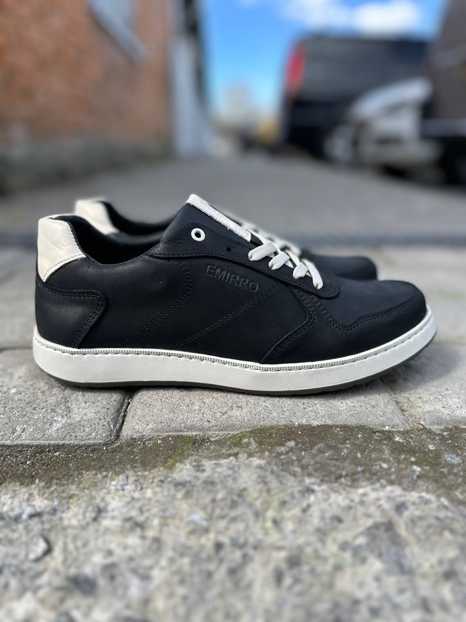 photo_5429199573000852497_y