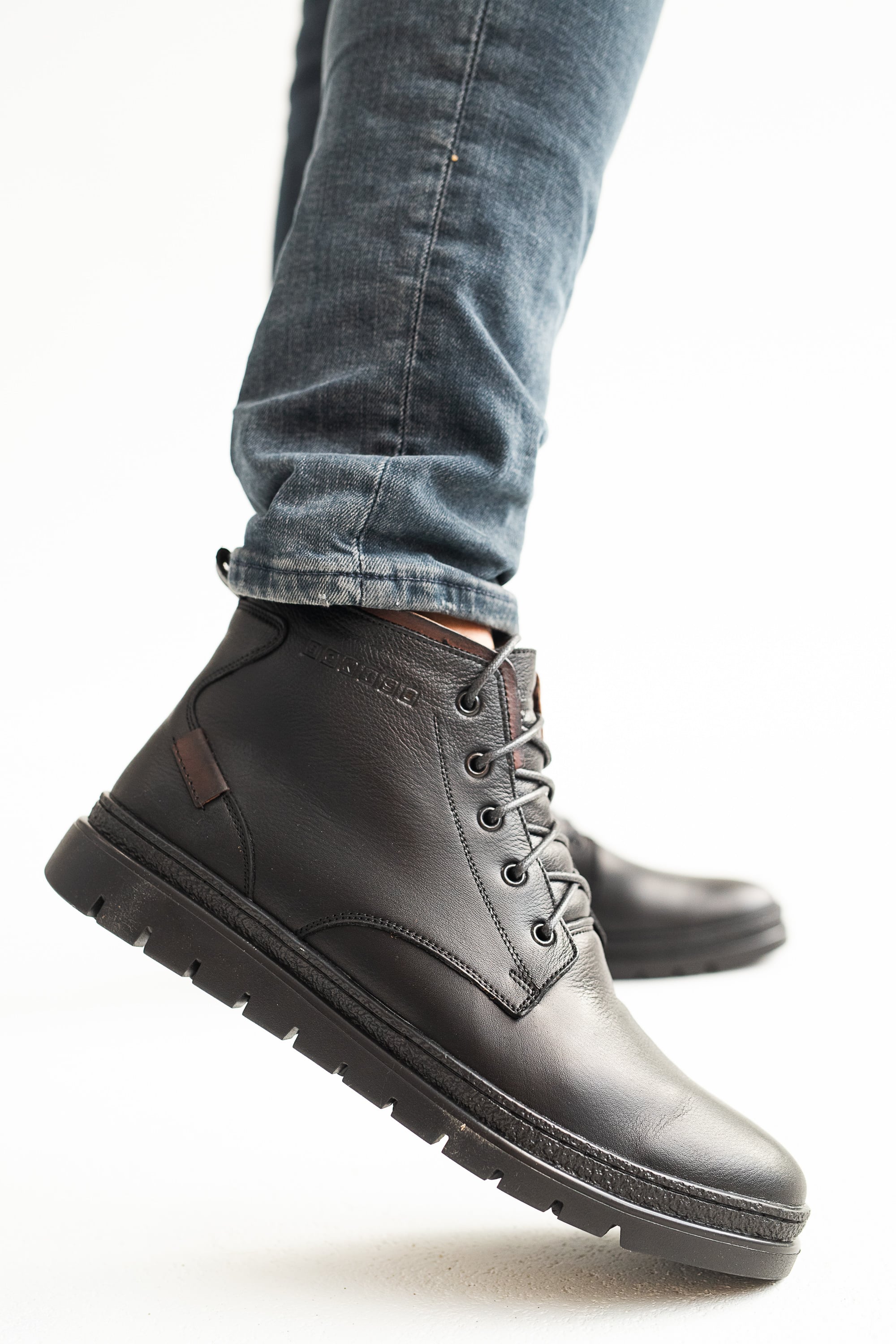 5682 341419W-M1-чер (5)