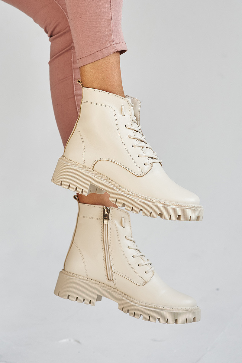 фото взуття 01.11 273