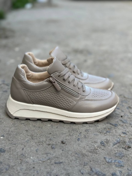 photo_2025-04-19_21-11-17