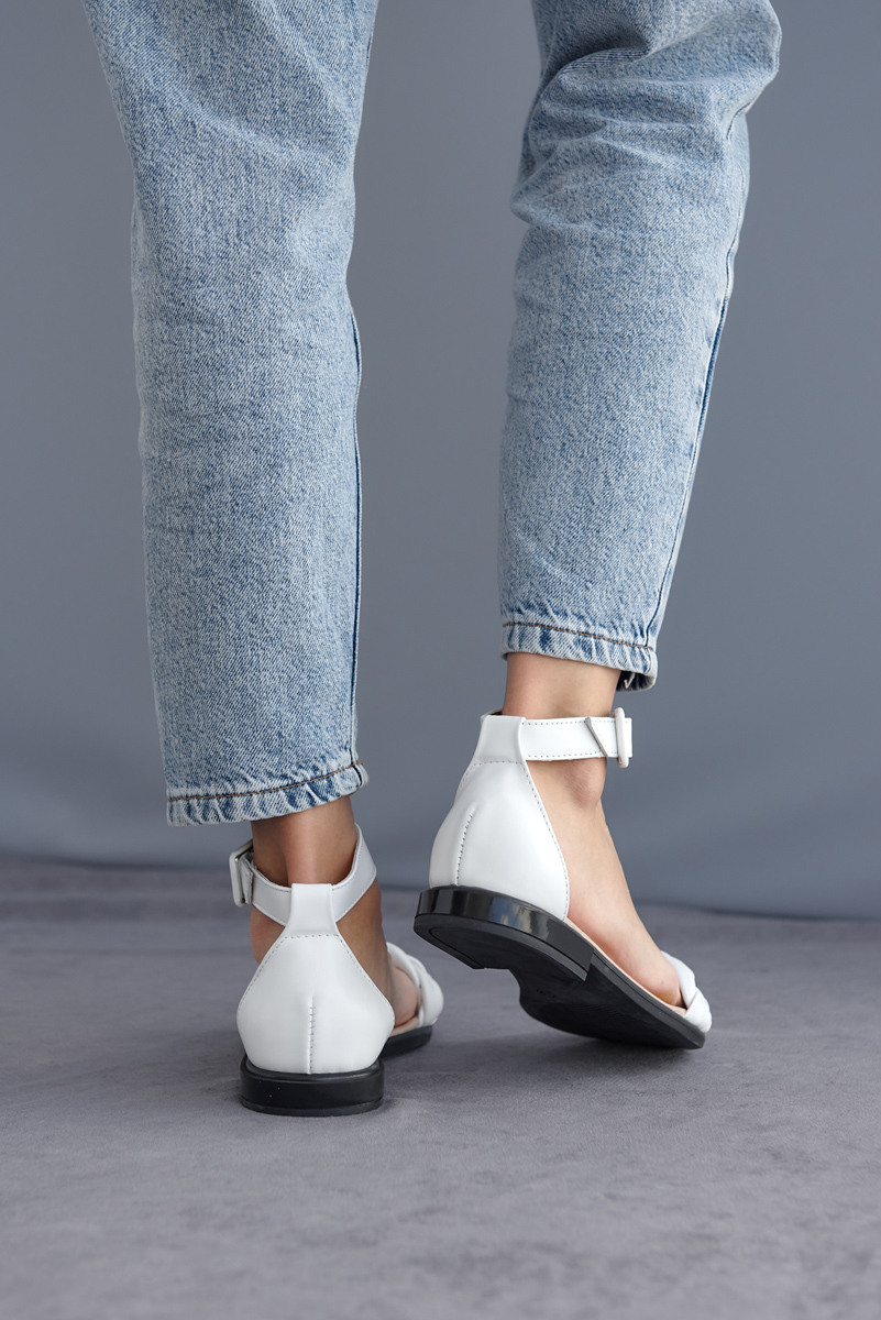 Взуття 31.05 108