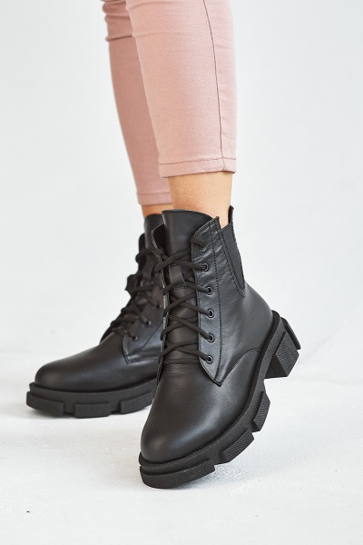 фото взуття 01.11 242