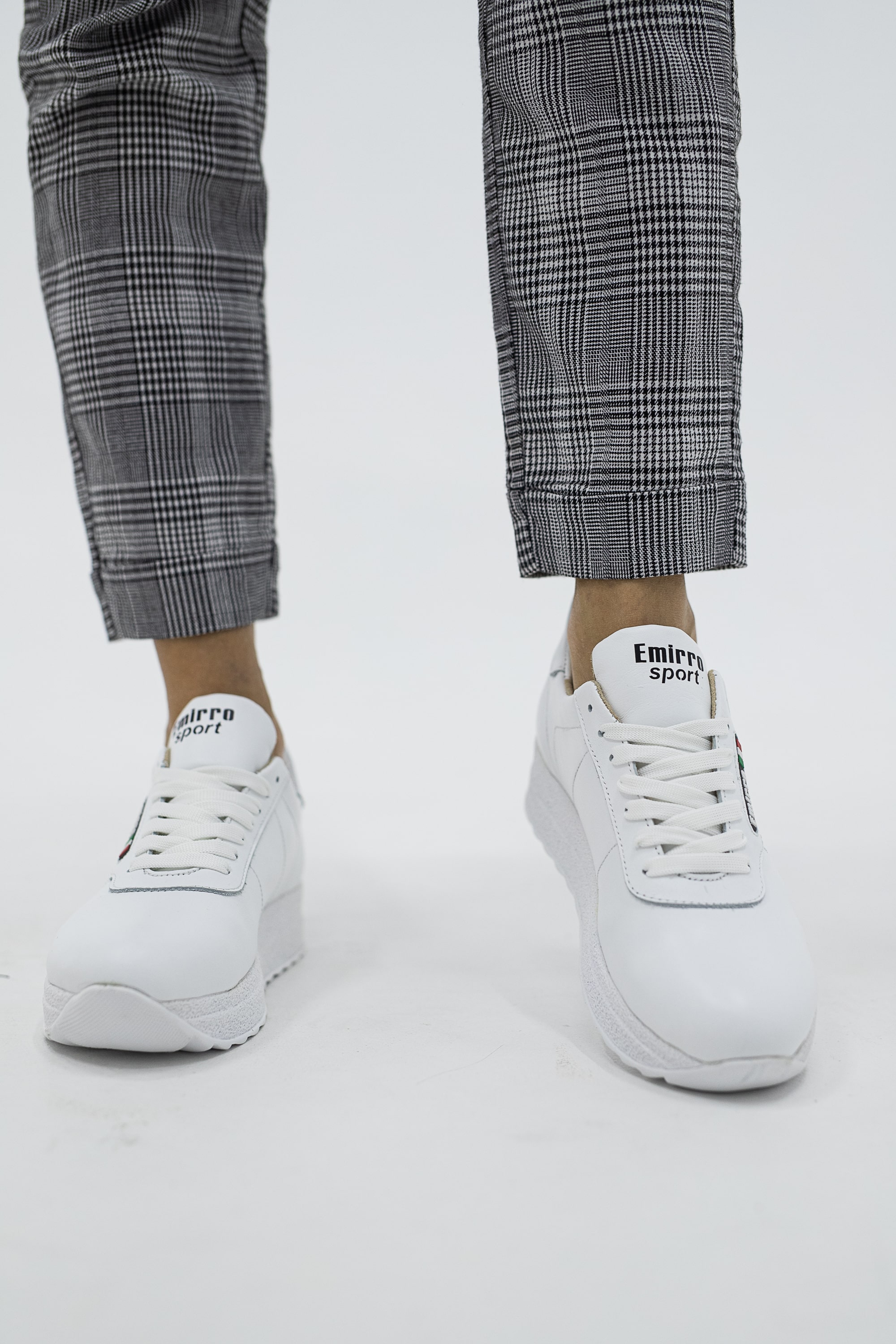 Lions-R20-SA-W1-бел (2)