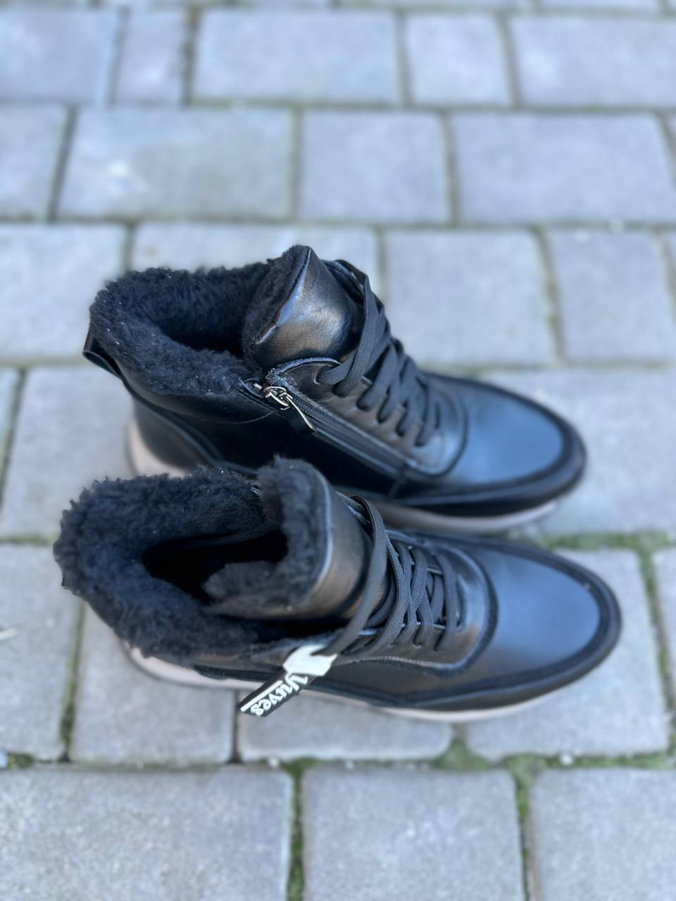 photo_2025-09-27_22-03-06