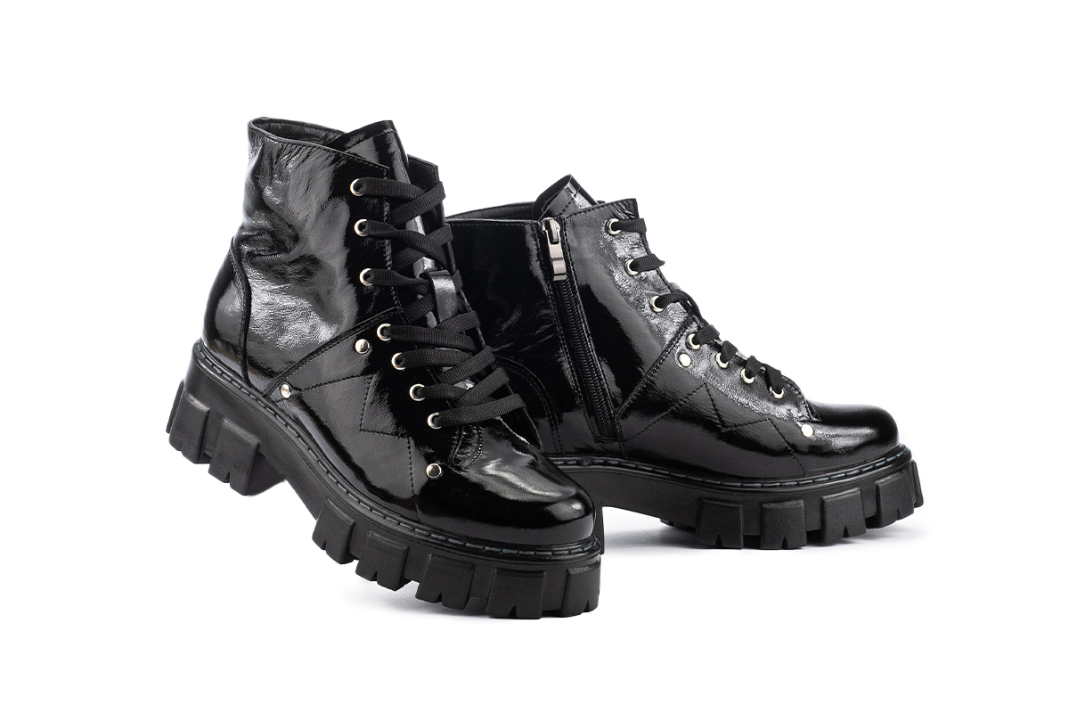 1377-W-W1-чер-лак (1)