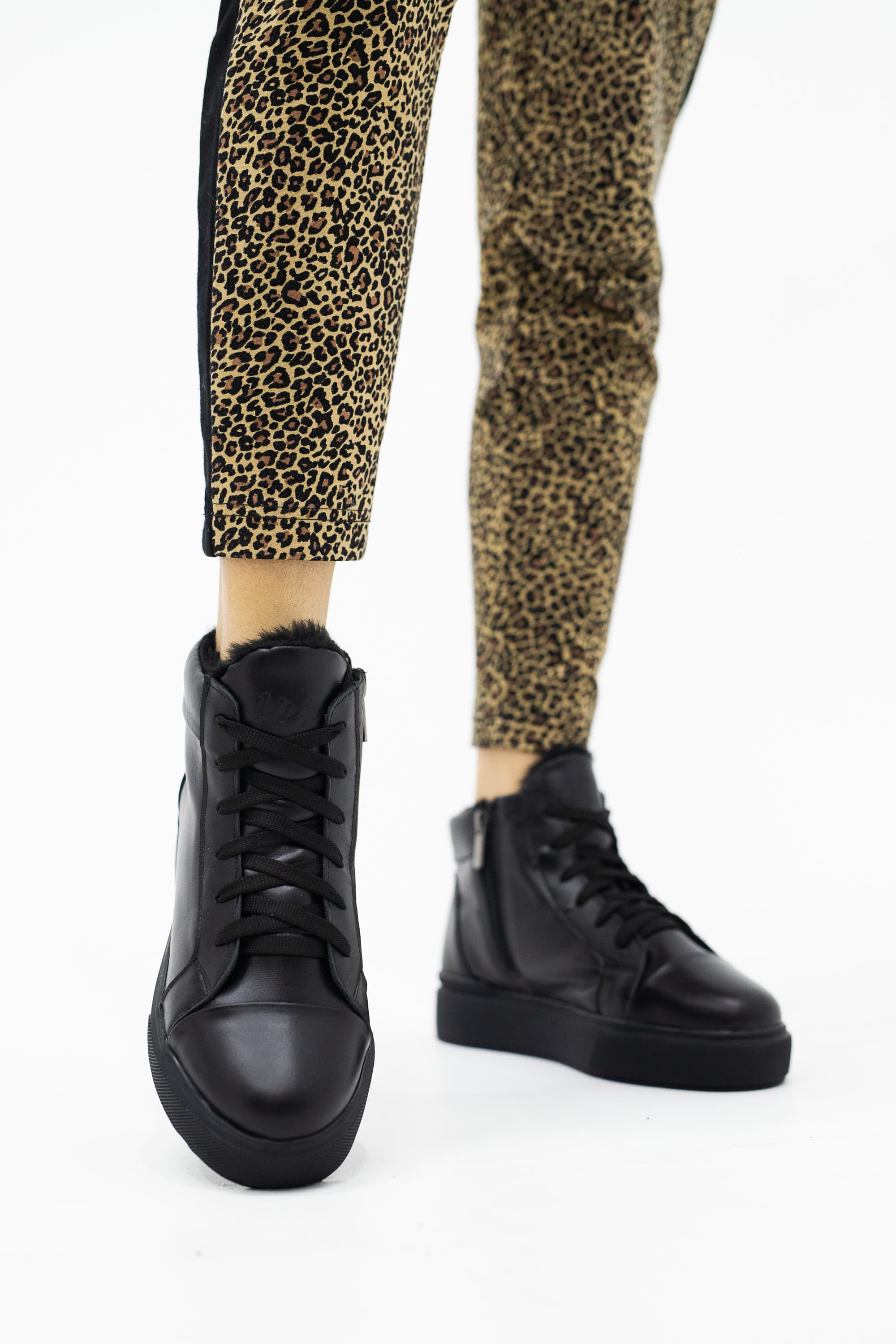 Yuves 141 Мех- черн (2)