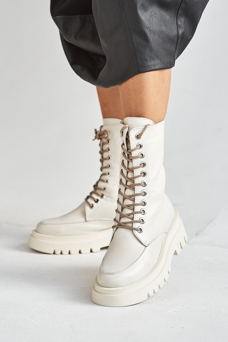 фото взуття 01.11 124