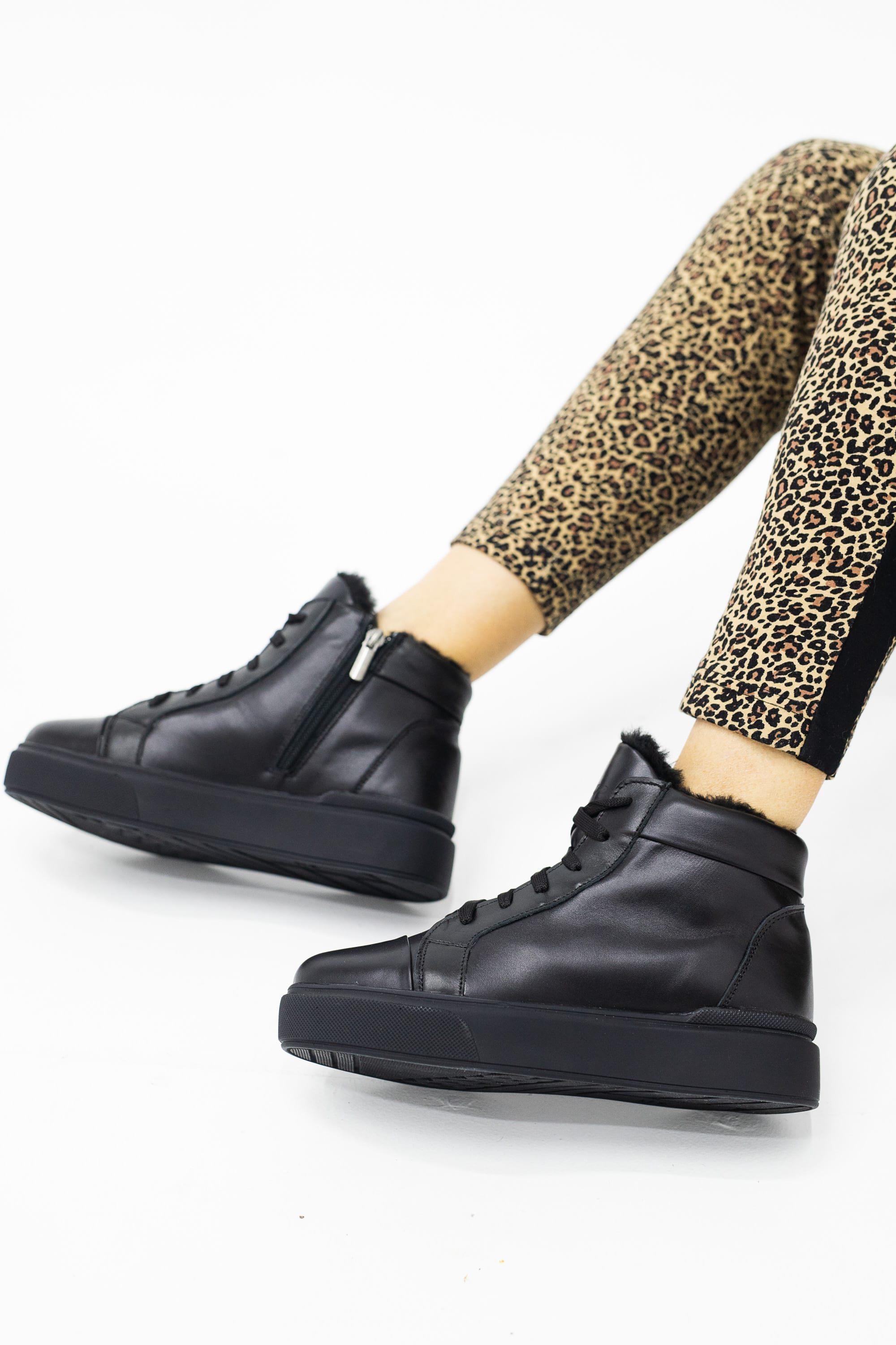 Yuves 141 Мех- черн (5)