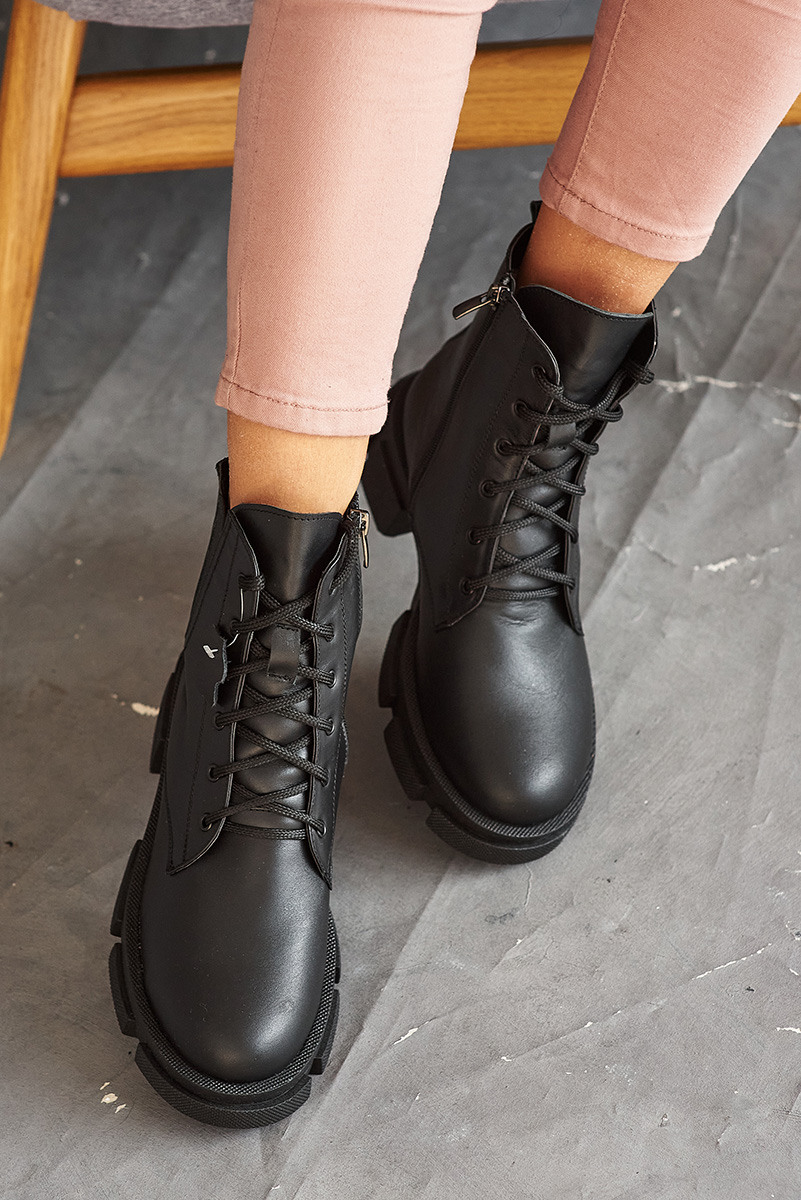 фото взуття 01.11 245