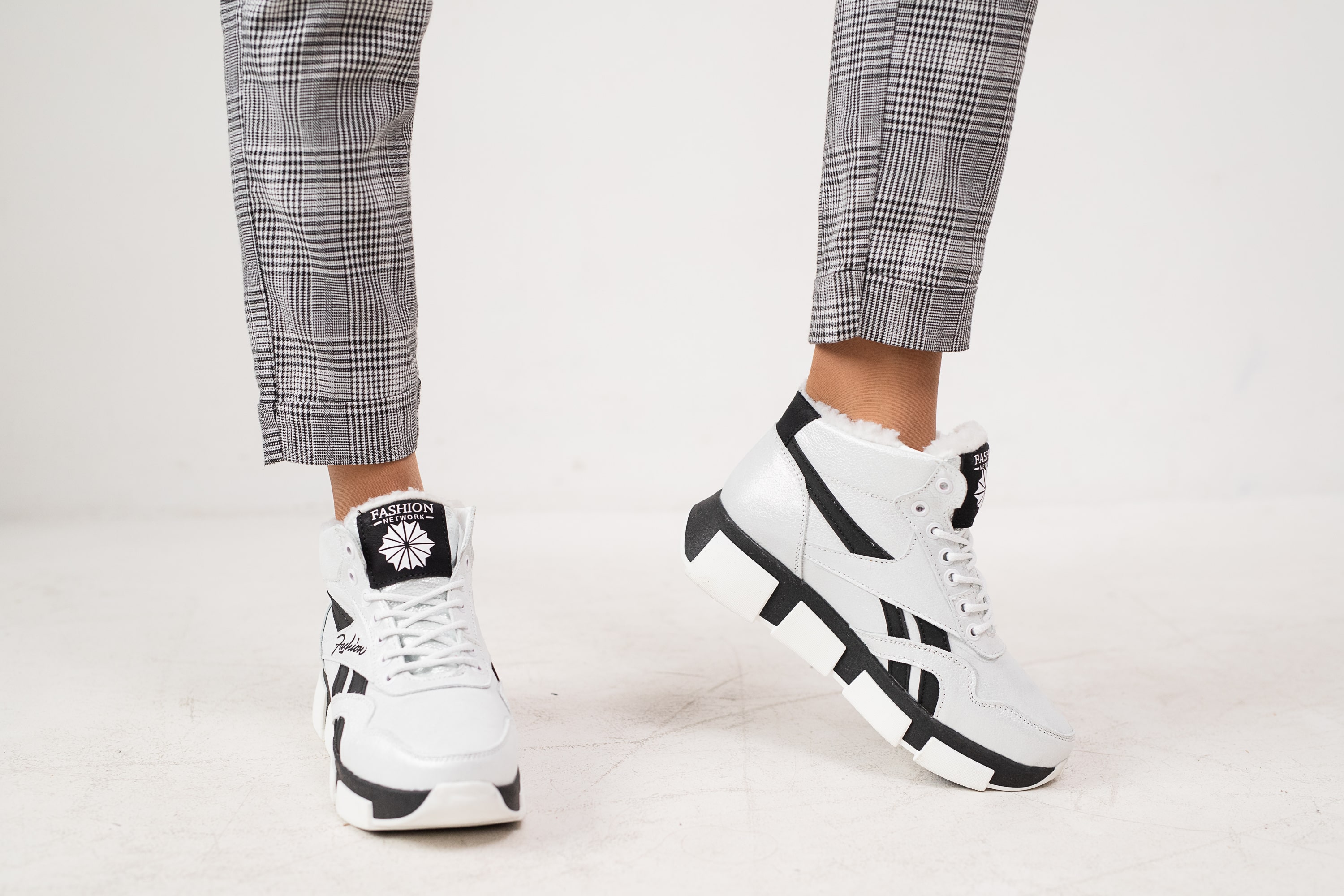 Женскі 50-W-W1-бел чер (7)