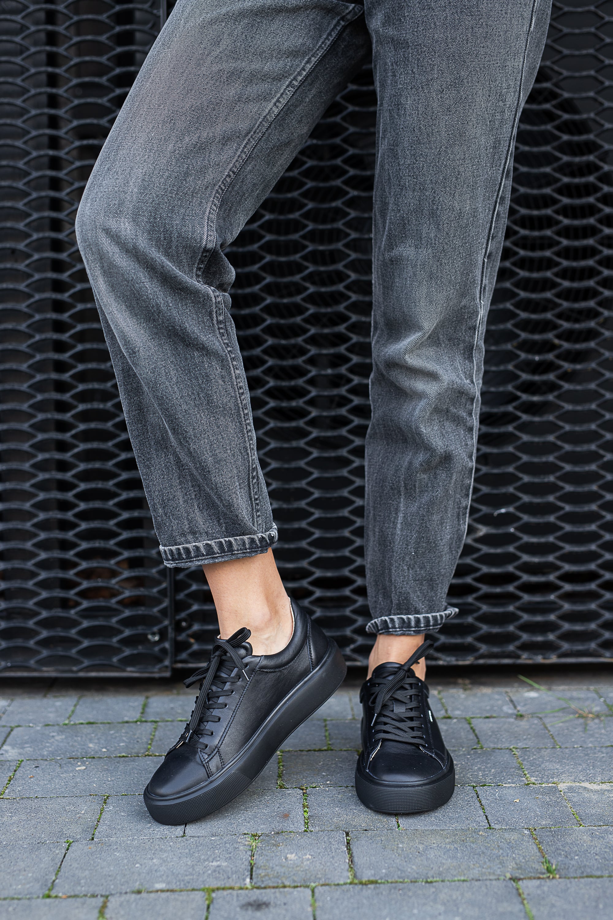 Высокие 01173B-SA-W1-чер (8)