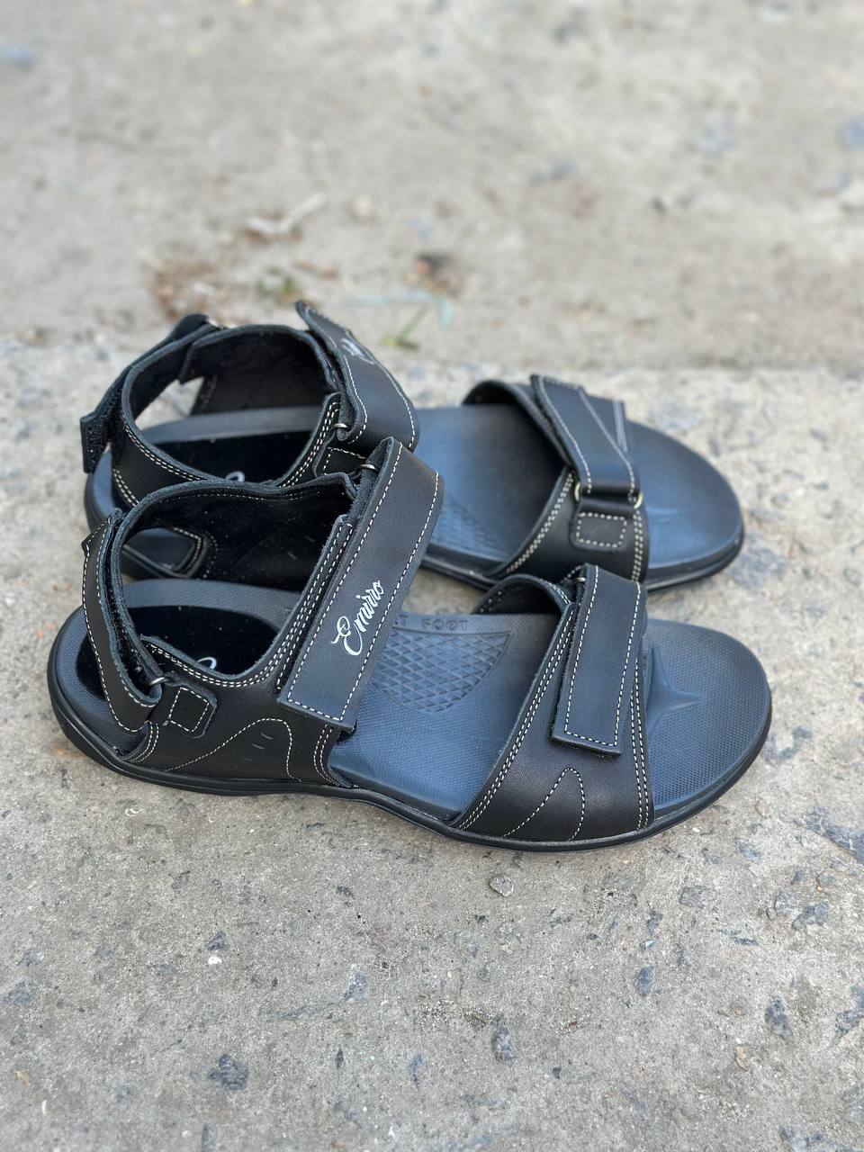 картинка Чоловічі сандалі шкіряні літні чорні-серые Monster Tracking П-сер от магазина Obuff 