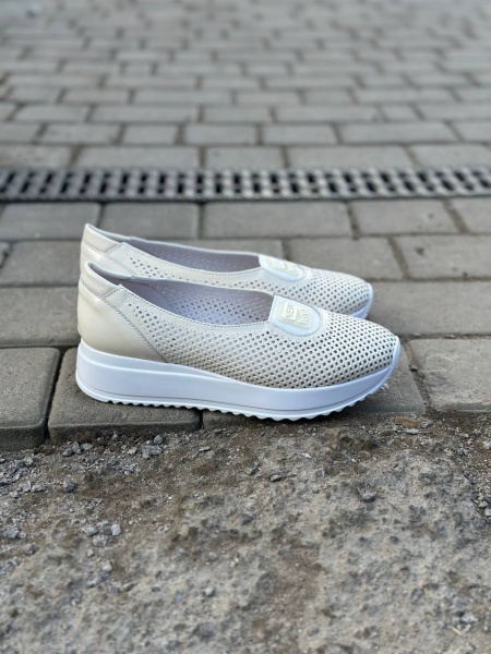 photo_4_2025-03-12_21-33-50