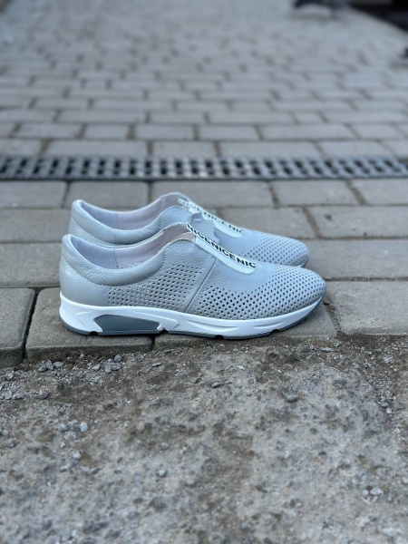 photo_2_2025-03-15_19-35-56