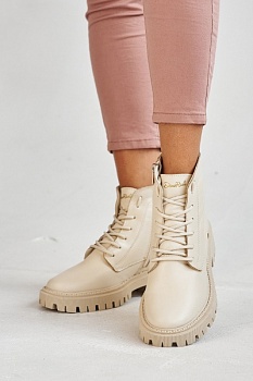 фото взуття 01.11 275