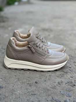 photo_2025-04-19_21-11-17