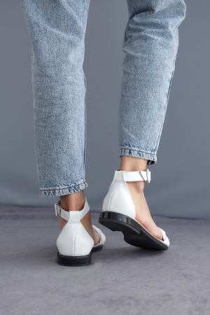 Взуття 31.05 108