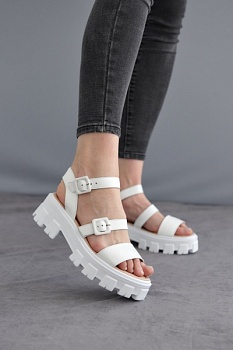 Взуття 31.05 56