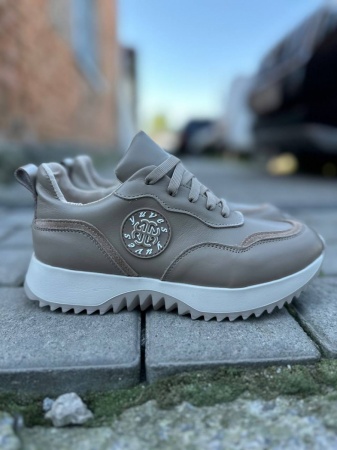 photo_2025-08-30_12-33-39